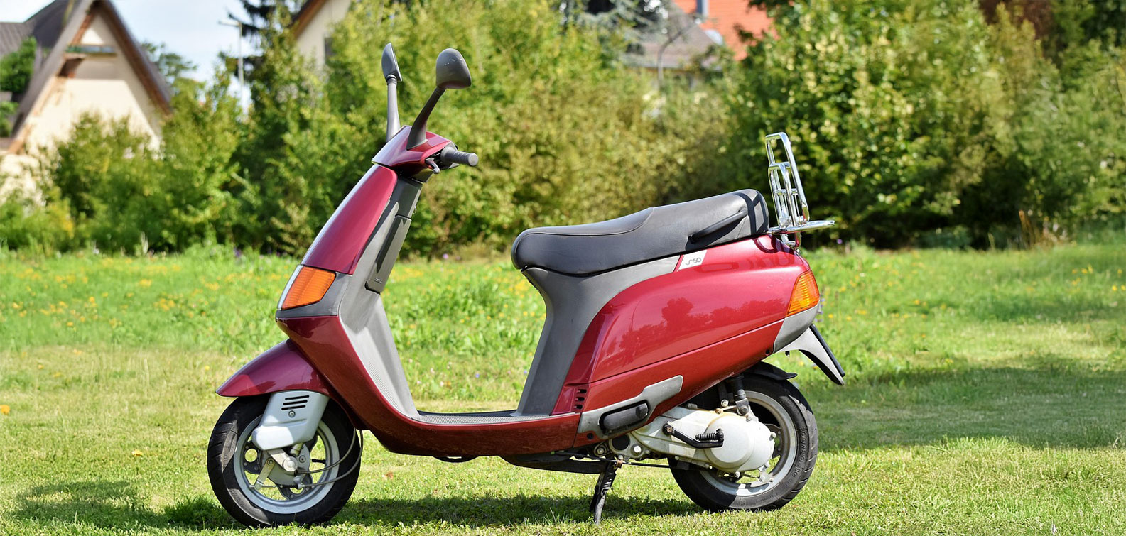 Best 150cc Bikes & Scooters: Mileage + Power Combined